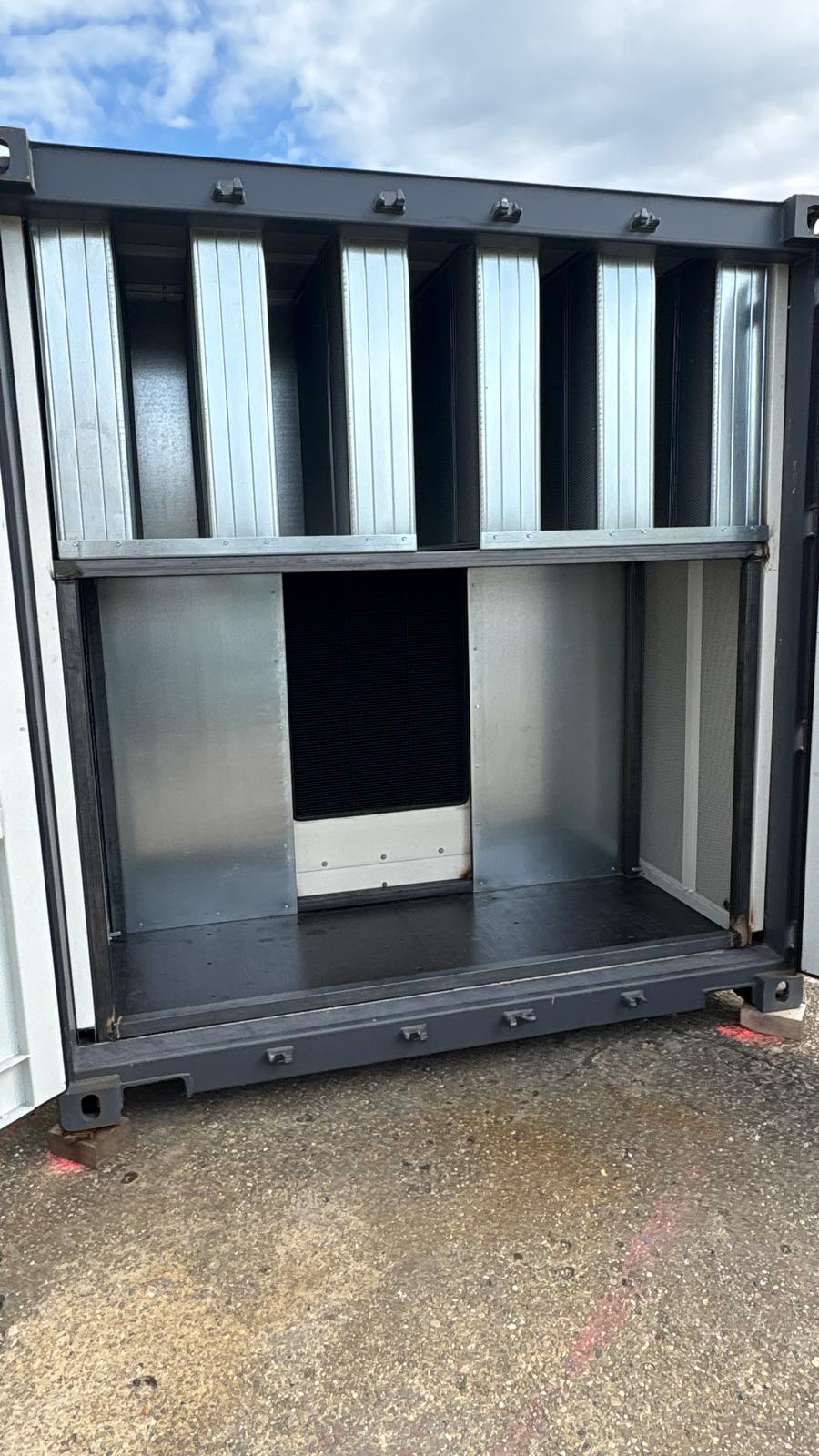 Installation des baffles acoustiques pour la ventilation